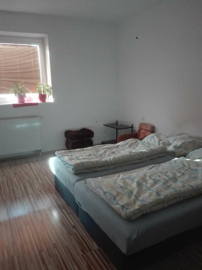 Appartement Halex 3 à Bojná Extérieur photo